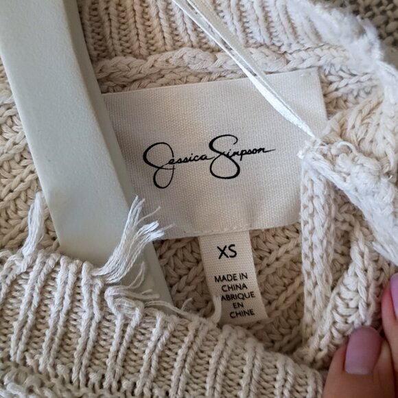 Jessica Simpson Distressed Cropped Knit Sweater | Cream/Tan | Size XS - Picture 7 of 8